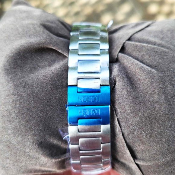 LOT OF 2 NEW ALL STEEL DANISH DESIGN BLACK & WHITE QUARTZ LADY WATCH 30 … - Picture 13 of 13